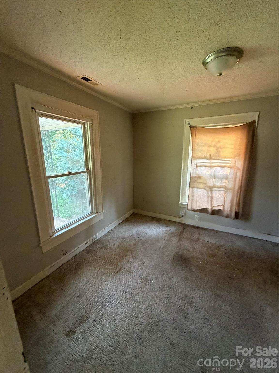 Single Family Residence at 402 Lincoln Street, Belmont, photo 6 of 11