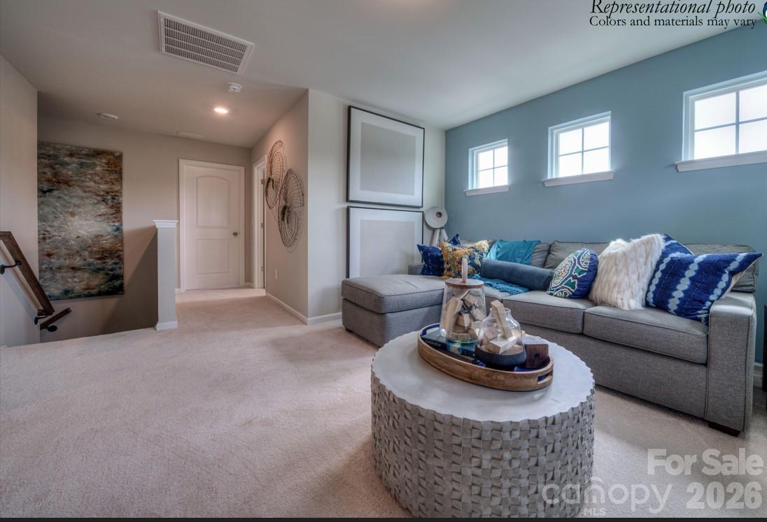Single Family Residence at 1532 Swallow Tail Drive, Belmont, photo 7 of 22