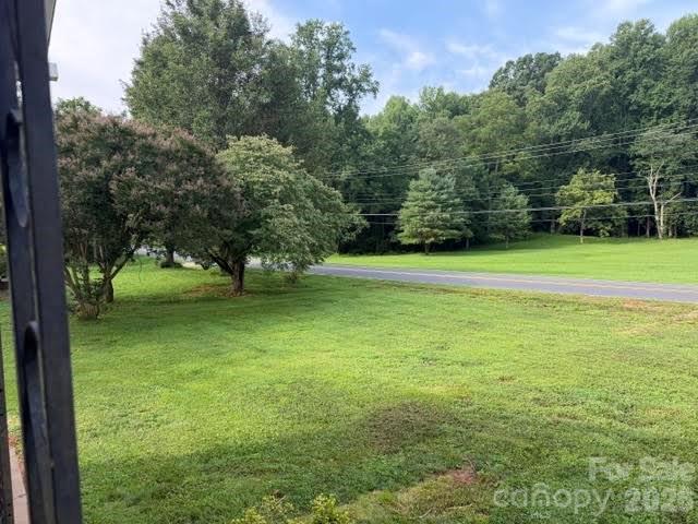 Single Family Residence at 299 US 221 Highway S, Marion, photo 16 of 26