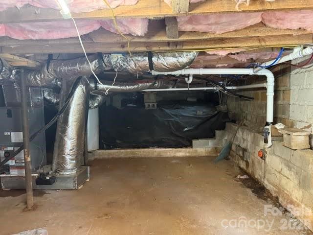 Single Family Residence at 299 US 221 Highway S, Marion, photo 25 of 26
