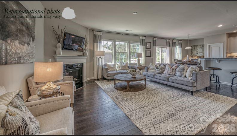 Single Family Residence at 1530 Swallow Tail Drive, Belmont, photo 11 of 33