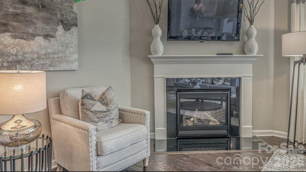 Single Family Residence at 1530 Swallow Tail Drive, Belmont, photo 13 of 33