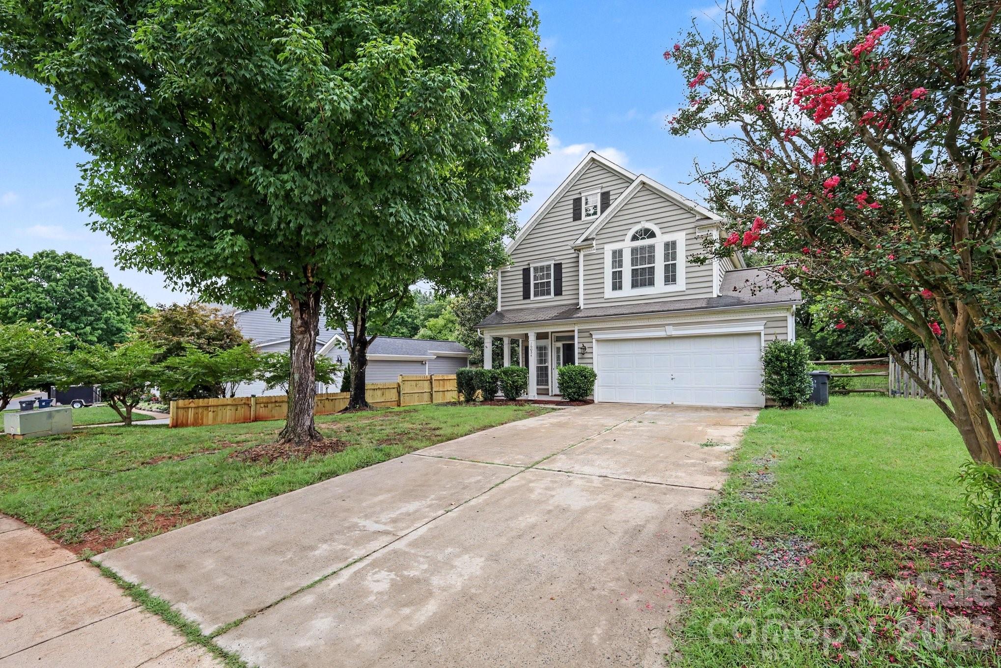 Single Family Residence at 16034 Farmall Drive, Huntersville, photo 2 of 24