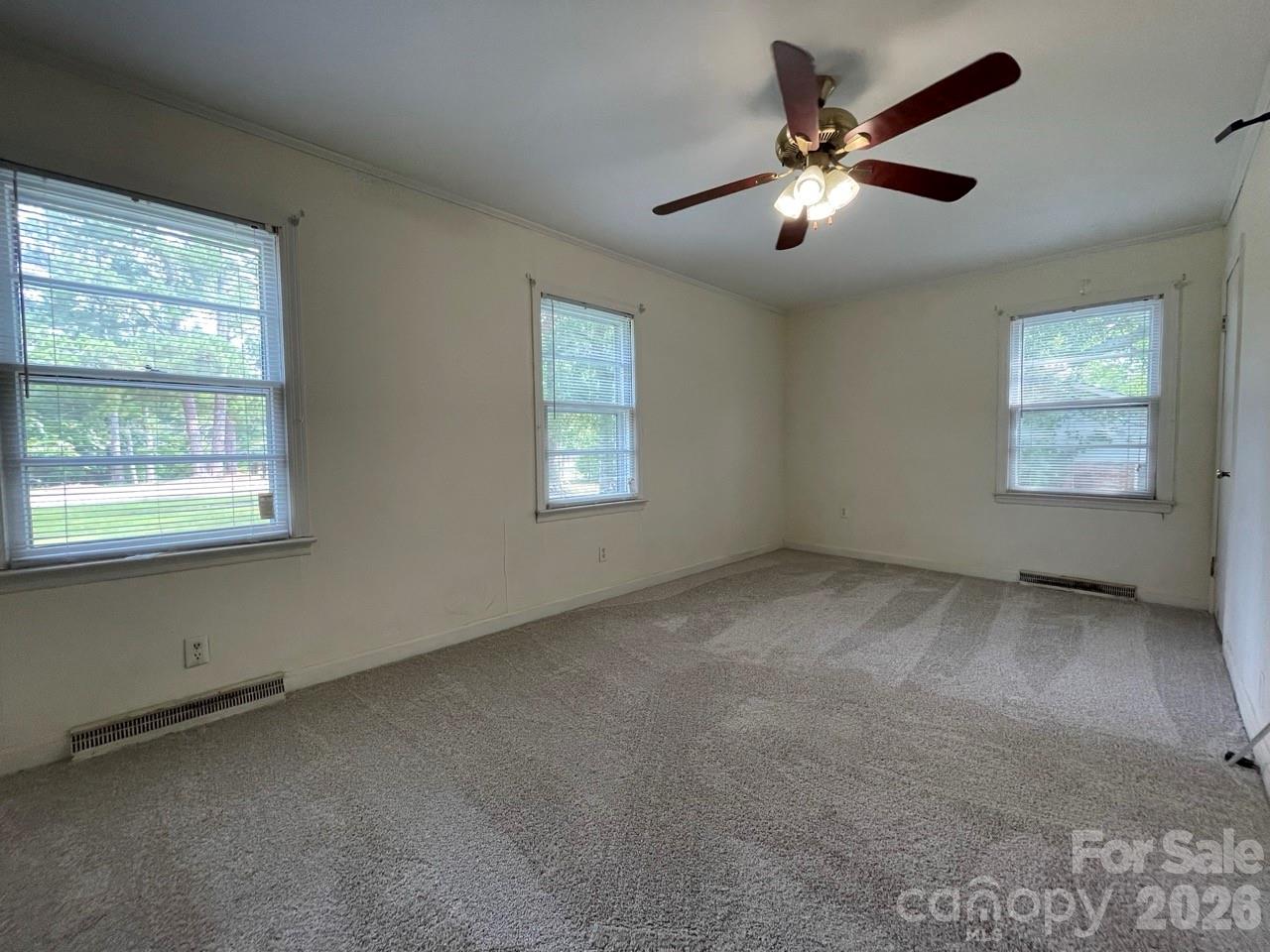 Single Family Residence at 510 W Welsh Street, Kershaw, photo 14 of 23