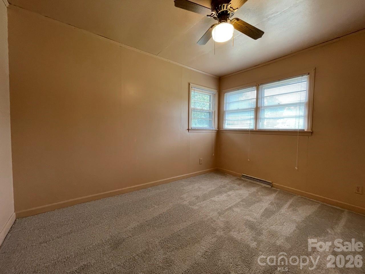 Single Family Residence at 510 W Welsh Street, Kershaw, photo 17 of 23