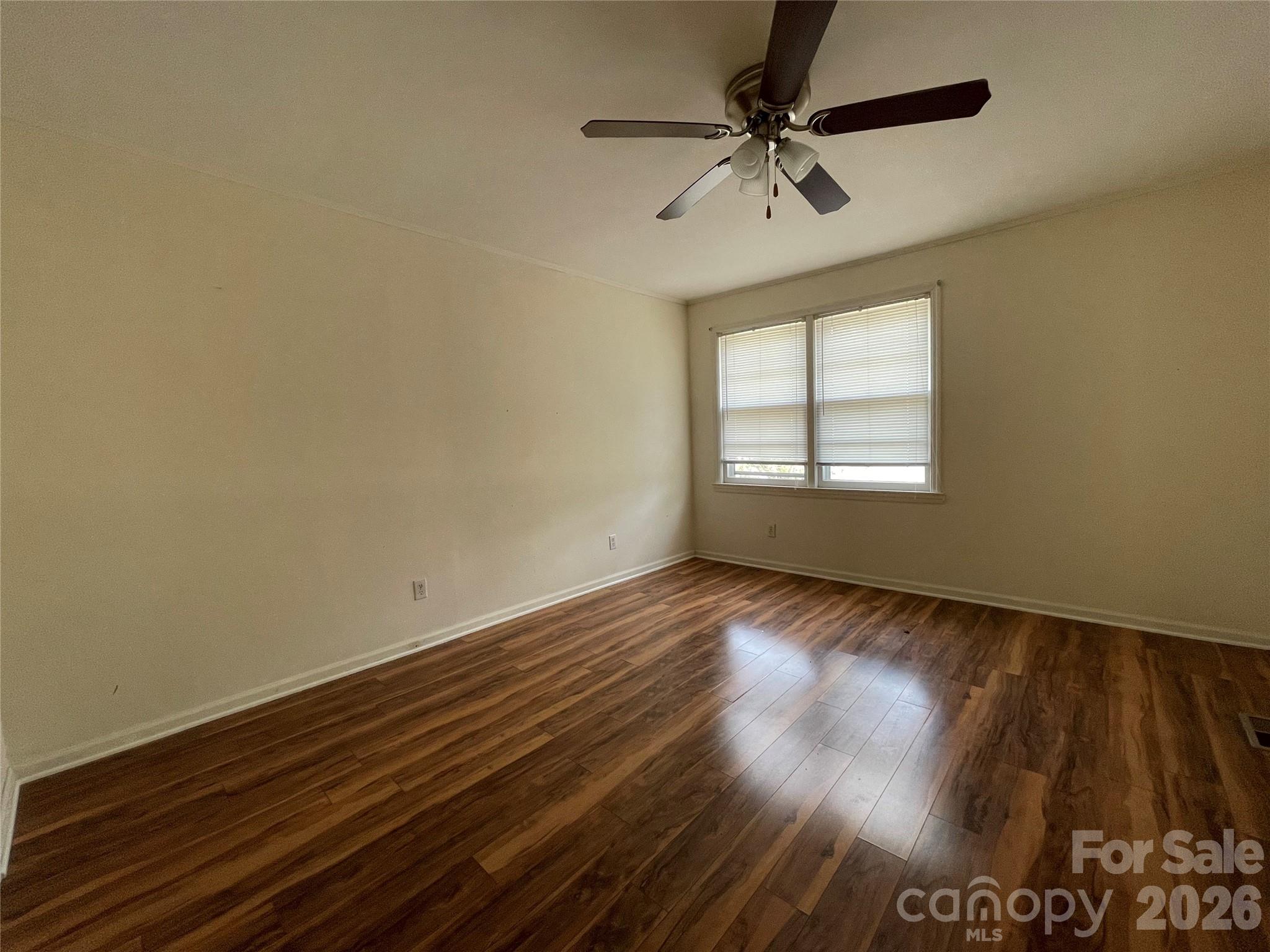 Single Family Residence at 510 W Welsh Street, Kershaw, photo 19 of 23