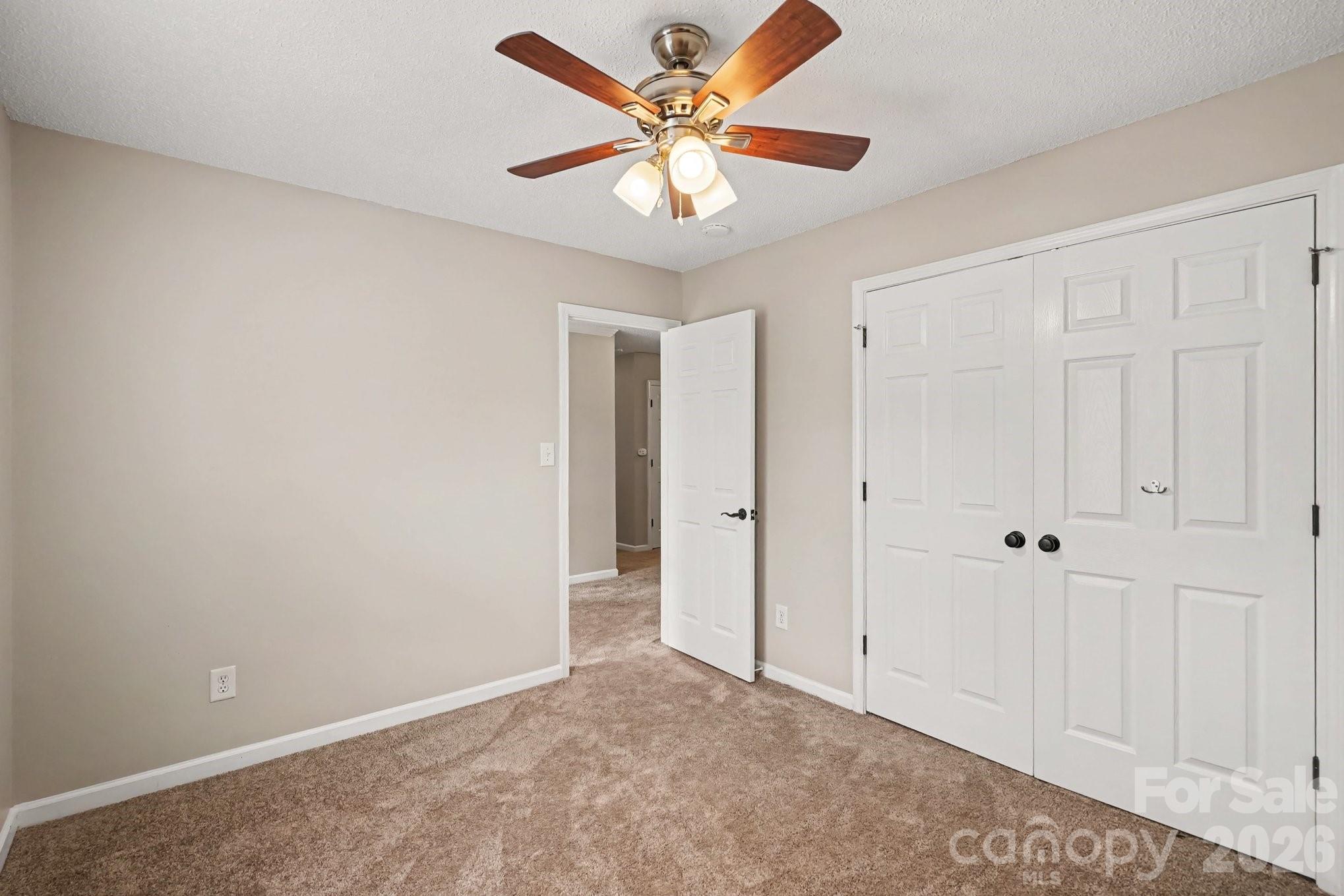 Single Family Residence at 12616 Coral Sunrise Drive, Huntersville, photo 19 of 30