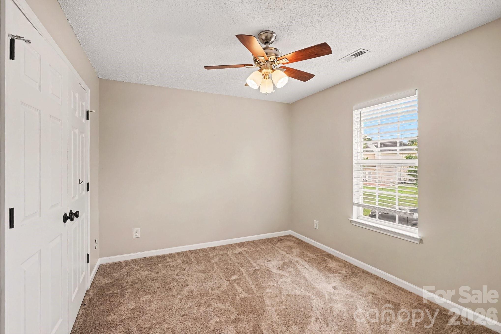 Single Family Residence at 12616 Coral Sunrise Drive, Huntersville, photo 20 of 30
