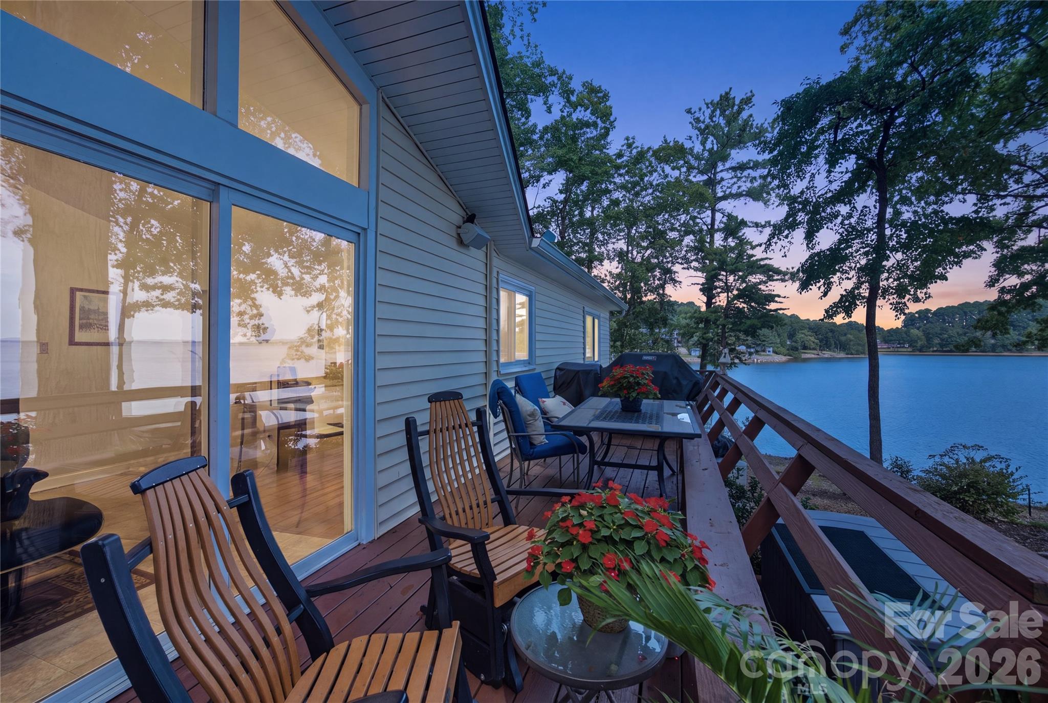 Single Family Residence at 8247 Luckey Point Road, Denver, photo 21 of 39