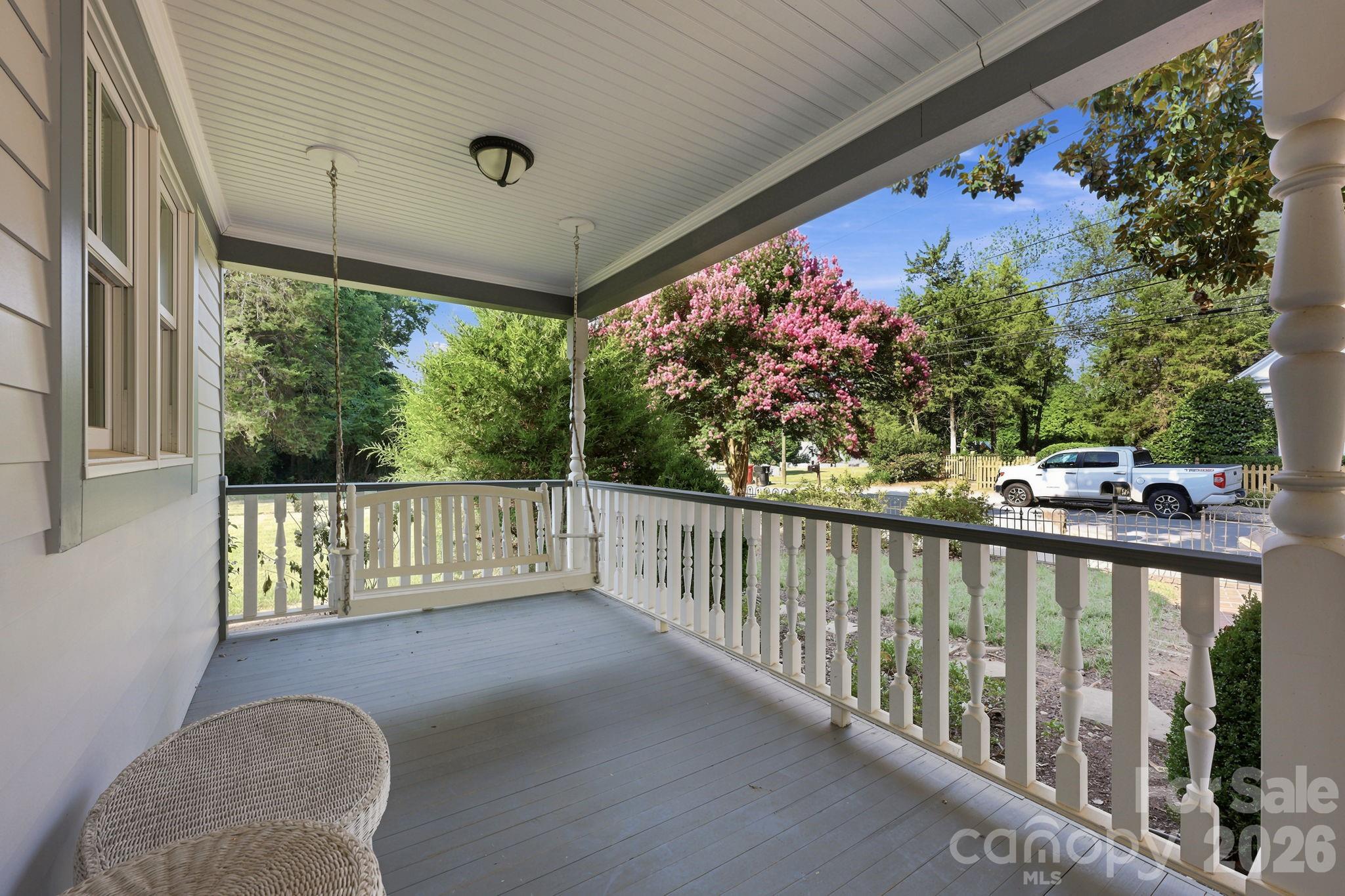 Single Family Residence at 519 South Street, Davidson, photo 7 of 48
