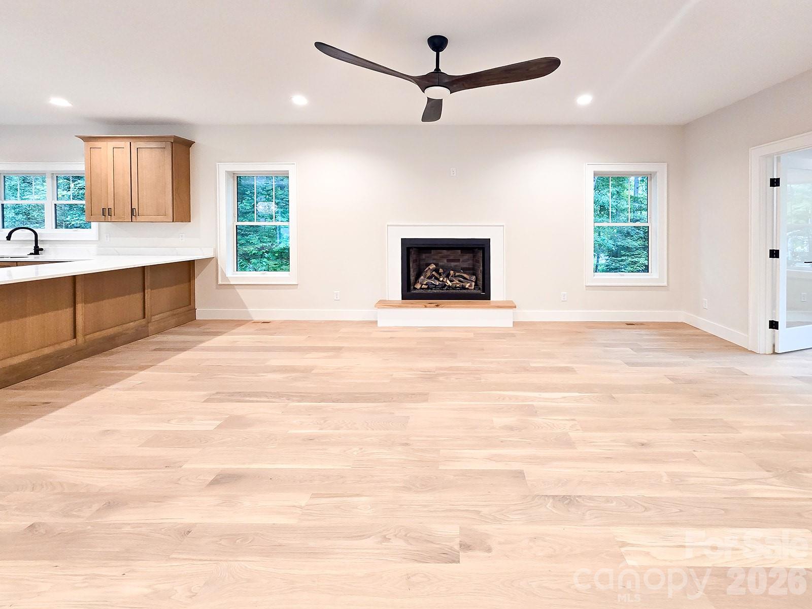 Living - 505 S Oconeechee Avenue, Black Mountain