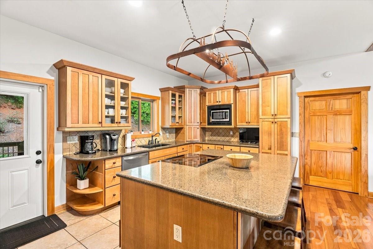 Beautiful, comfortable open concept kitchen. - 179 Rock Spring Road, Lake Lure