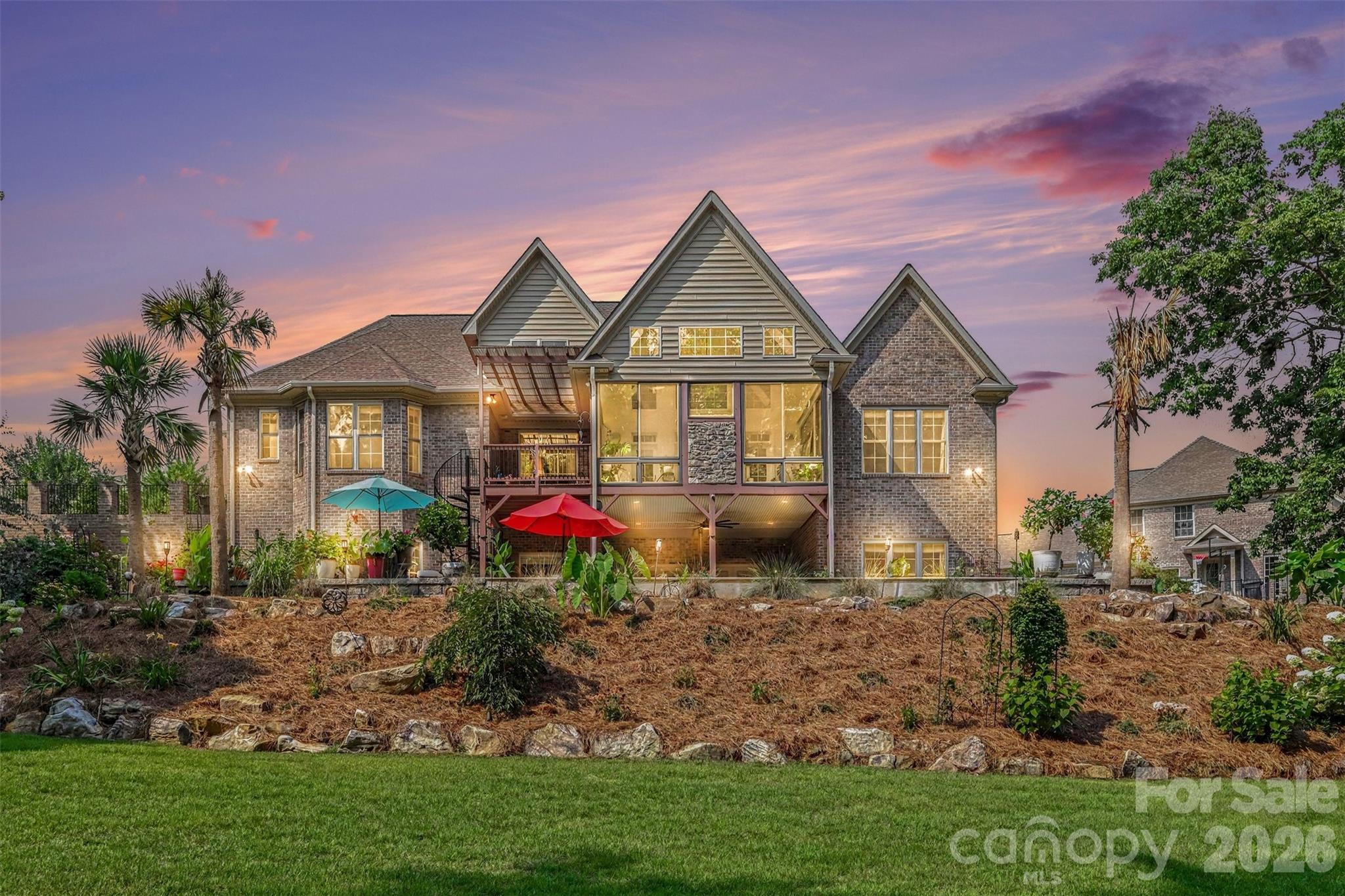 Twilight View - 470 Swift Creek Cove, Lake Wylie