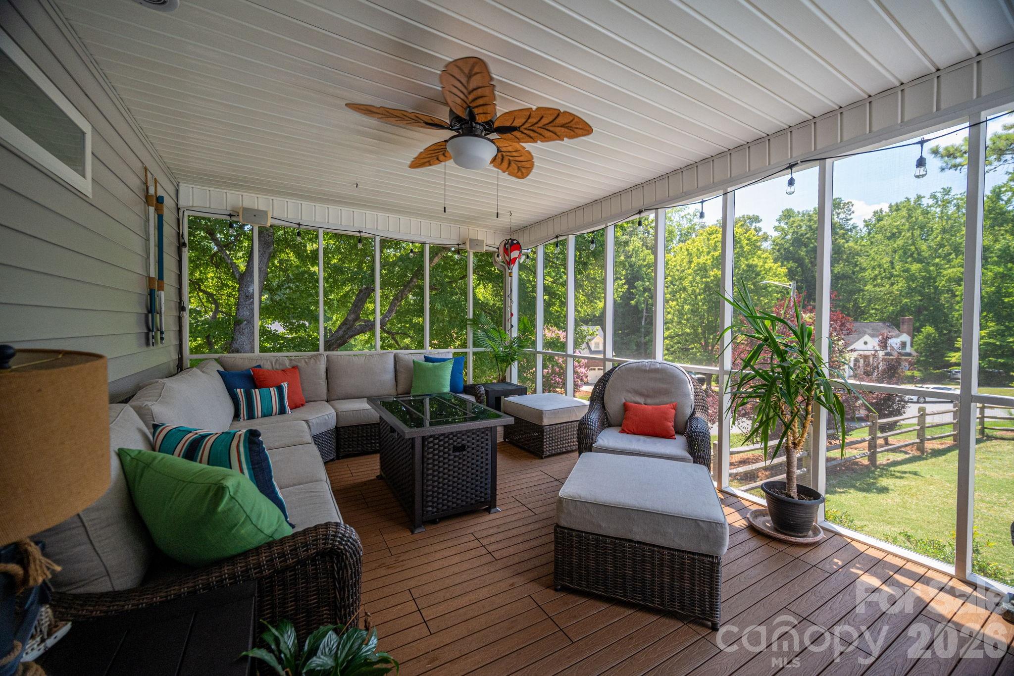 Screen porch - 2723 Steeplechase Road, Gastonia