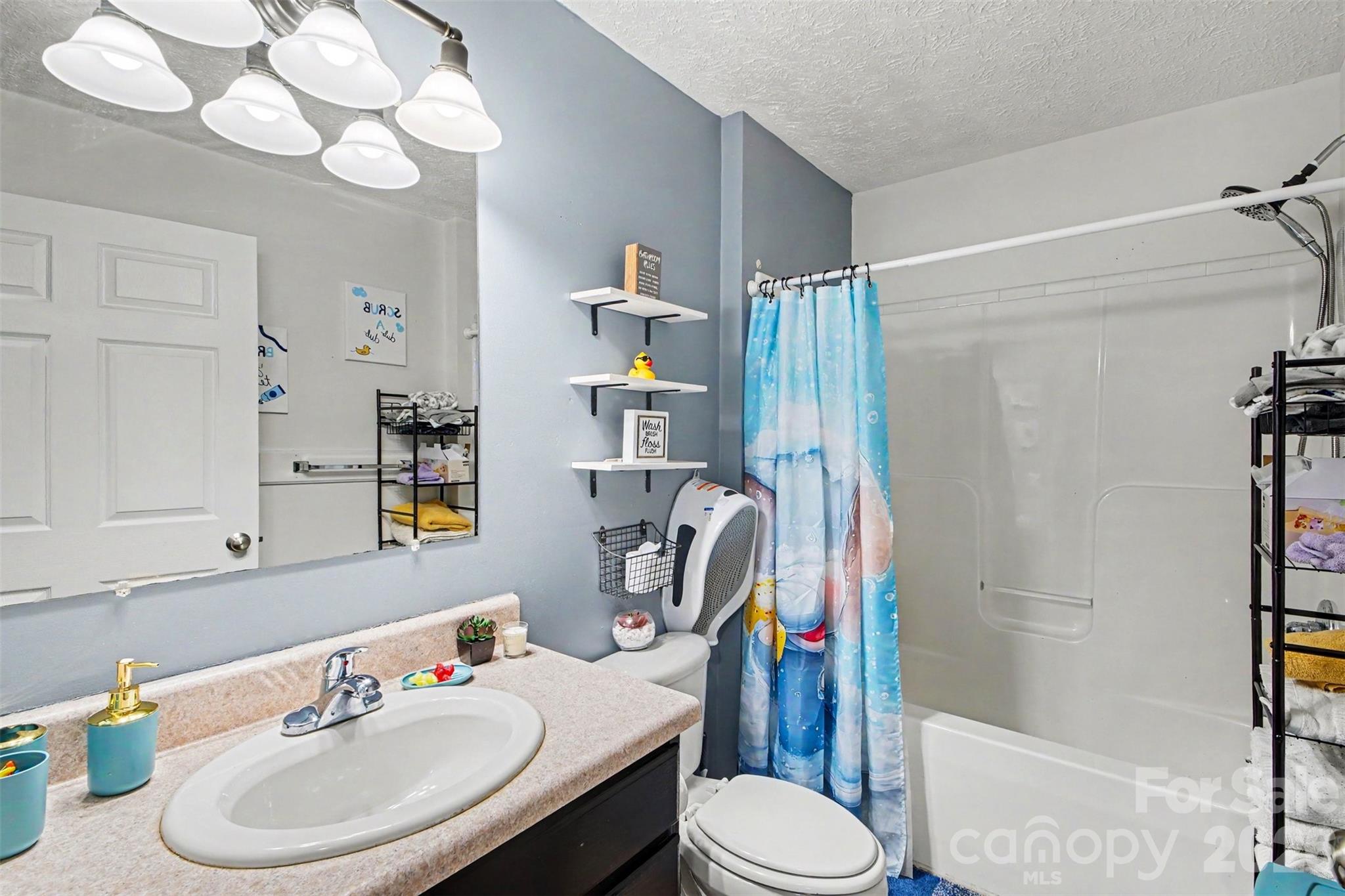 Bathroom #2 - 409 Baker Street, Kings Mountain