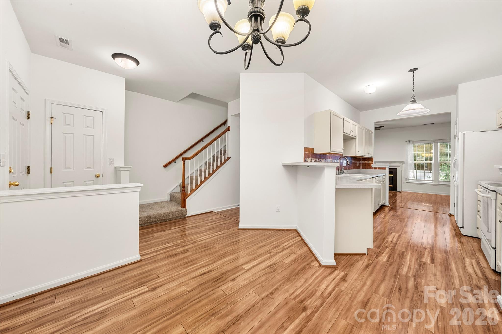 Townhouse at 117 Talbert Town Loop, Mooresville, photo 5 of 27
