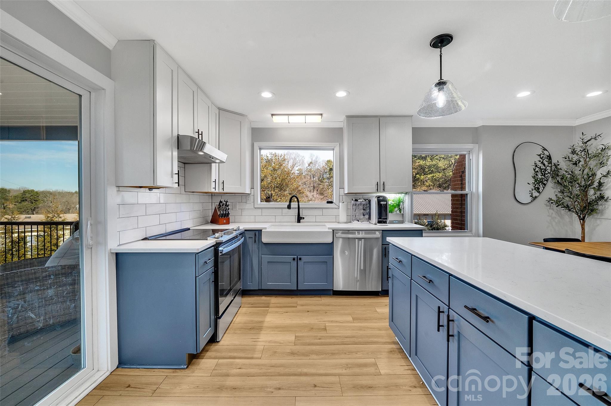 Single Family Residence at 3433 Grey Road, Davidson, photo 6 of 33