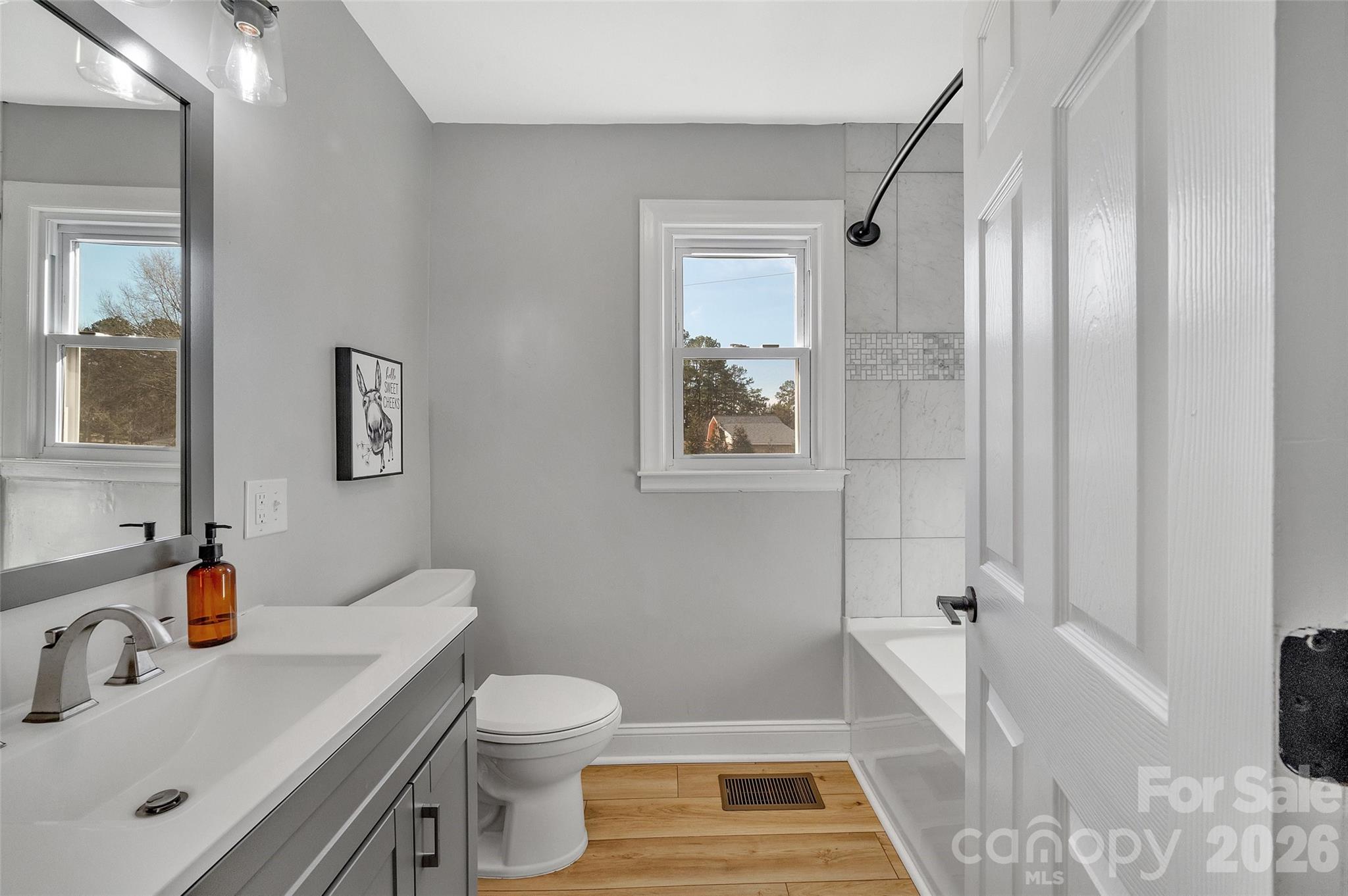 Single Family Residence at 3433 Grey Road, Davidson, photo 9 of 33