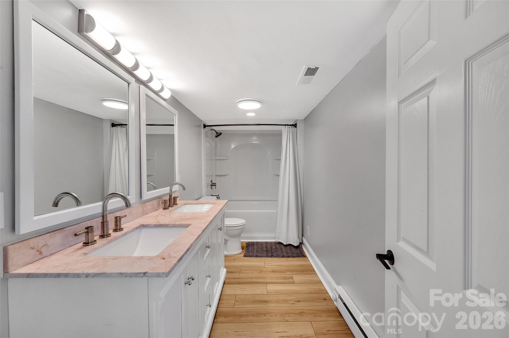 Single Family Residence at 3433 Grey Road, Davidson, photo 19 of 33