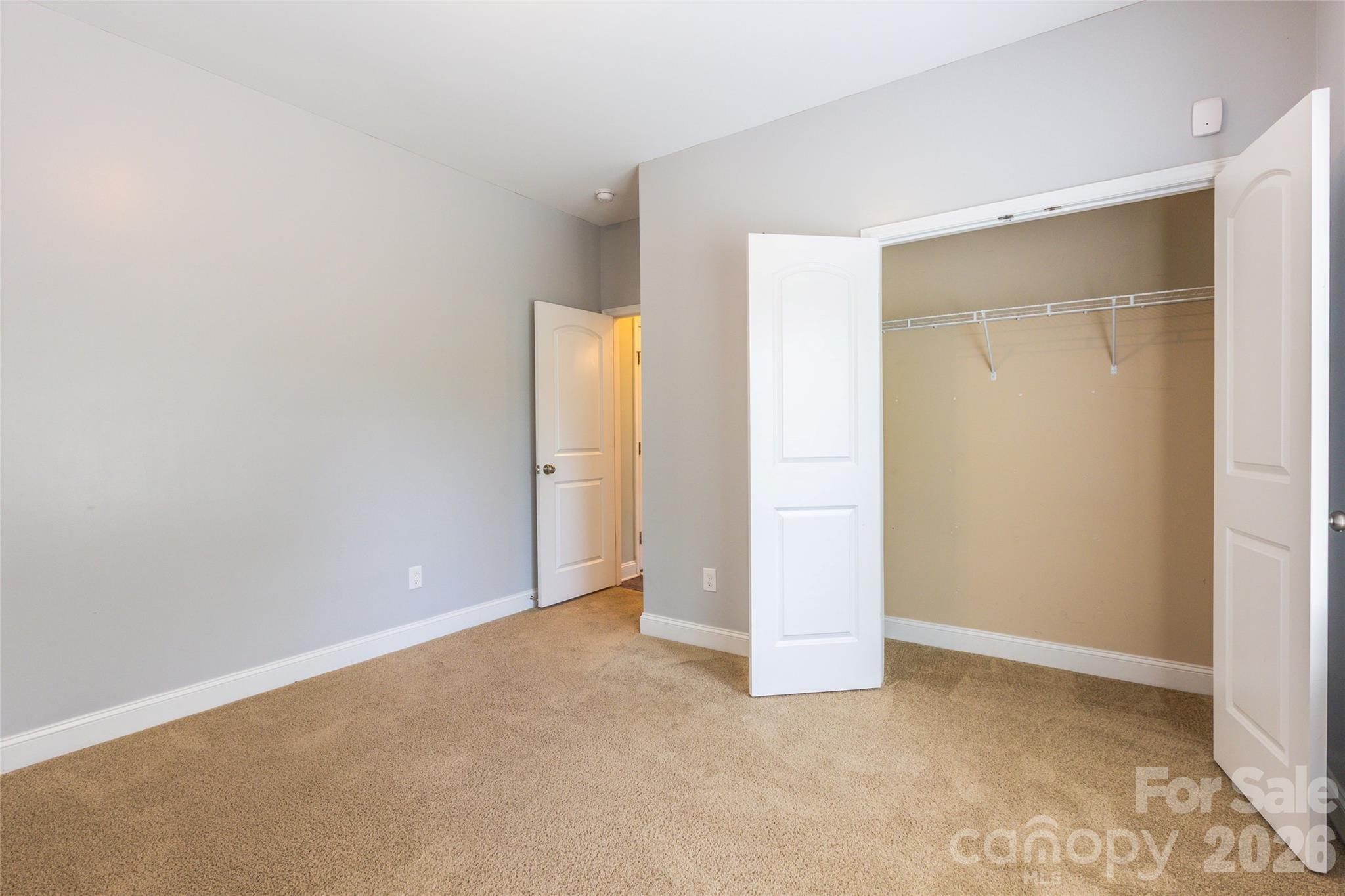 Single Family Residence at 404 E Waterlynn Road, Mooresville, photo 20 of 46