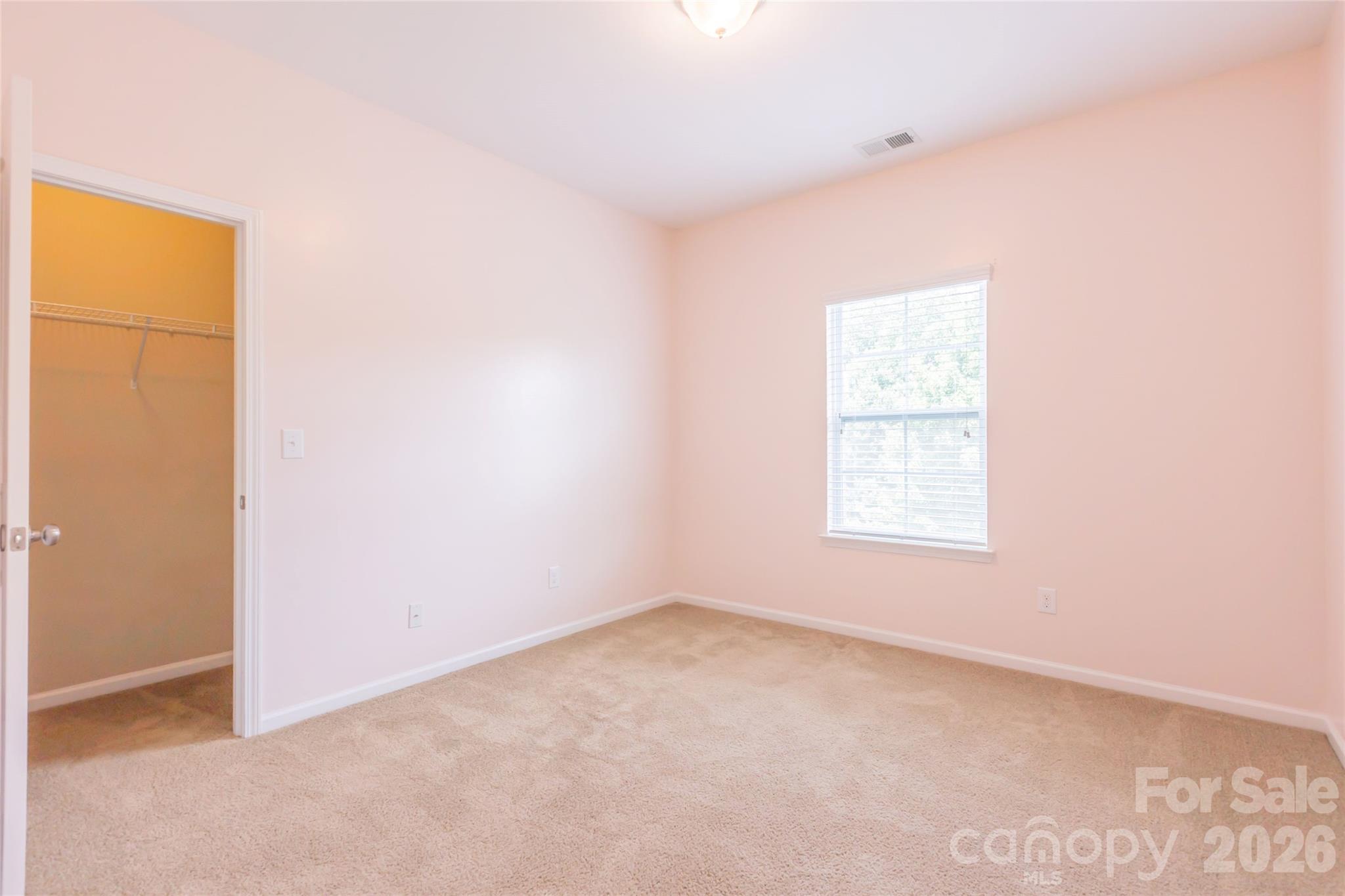 Single Family Residence at 404 E Waterlynn Road, Mooresville, photo 24 of 46