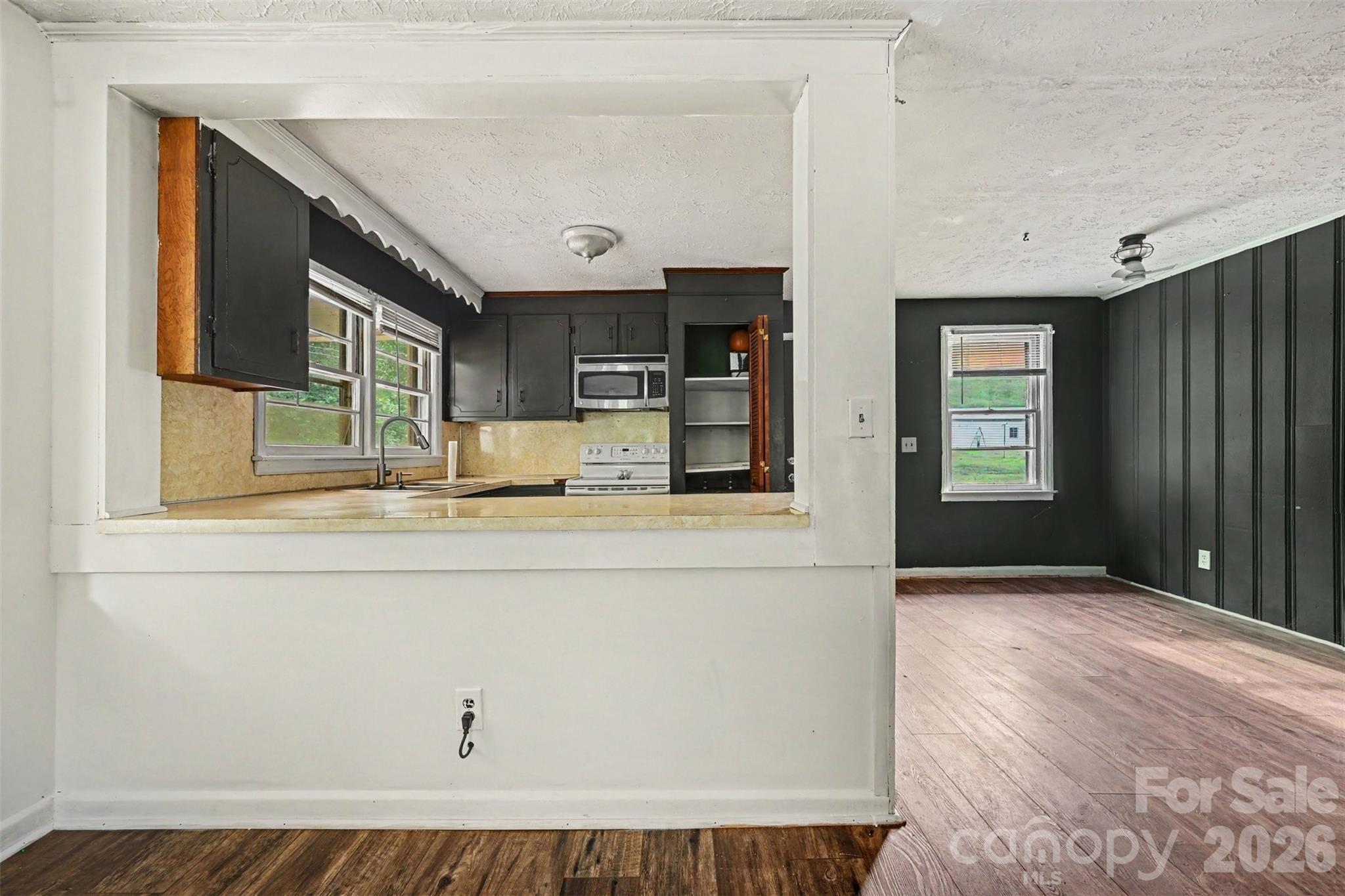Single Family Residence at 2333 Washburn Road, Shelby, photo 8 of 25