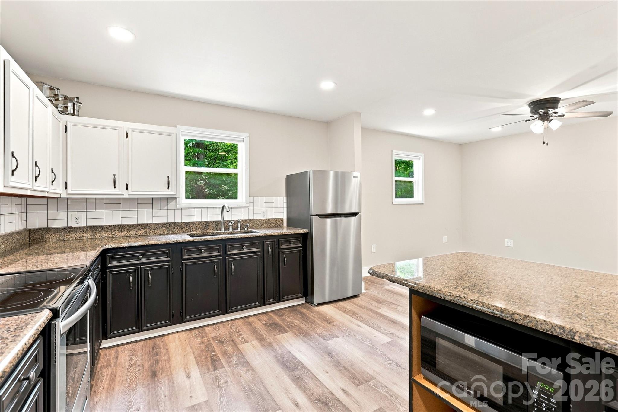 Single Family Residence at 6707 S Providence Road, Waxhaw, photo 30 of 43