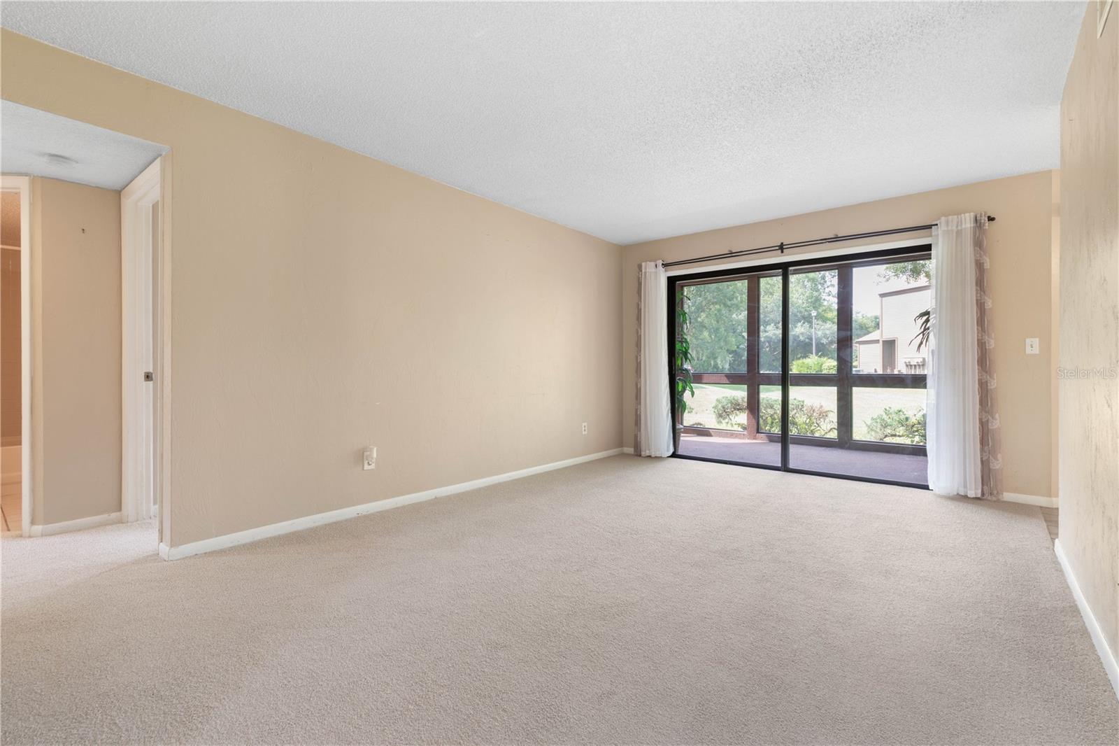 Condominium at 37 HEMBURY LN, PALM COAST, photo 10 of 55
