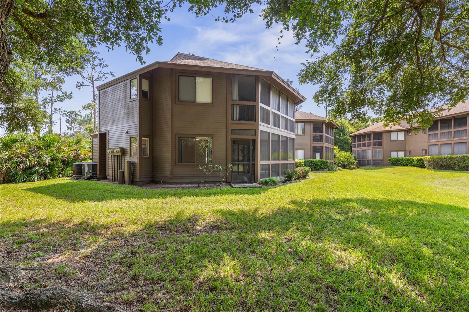 Condominium at 37 HEMBURY LN, PALM COAST, photo 36 of 55