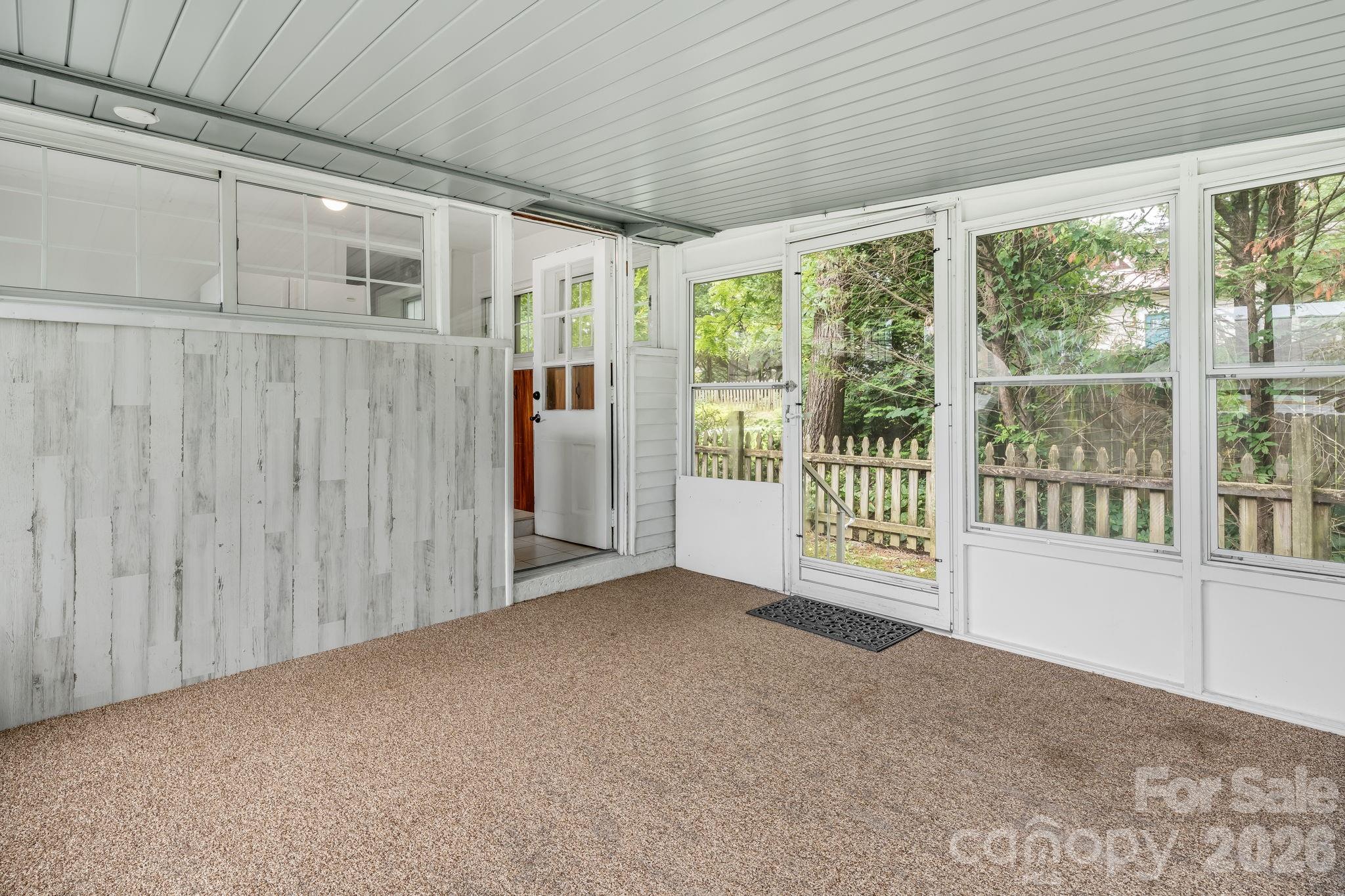 Single Family Residence at 839 Kanuga Road, Hendersonville, photo 17 of 35