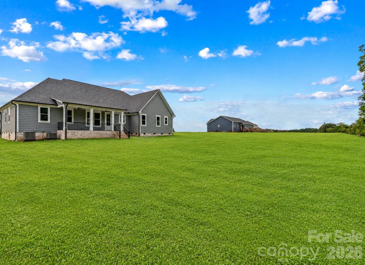 Large back yard - 1205 Coppergate Drive, Salisbury