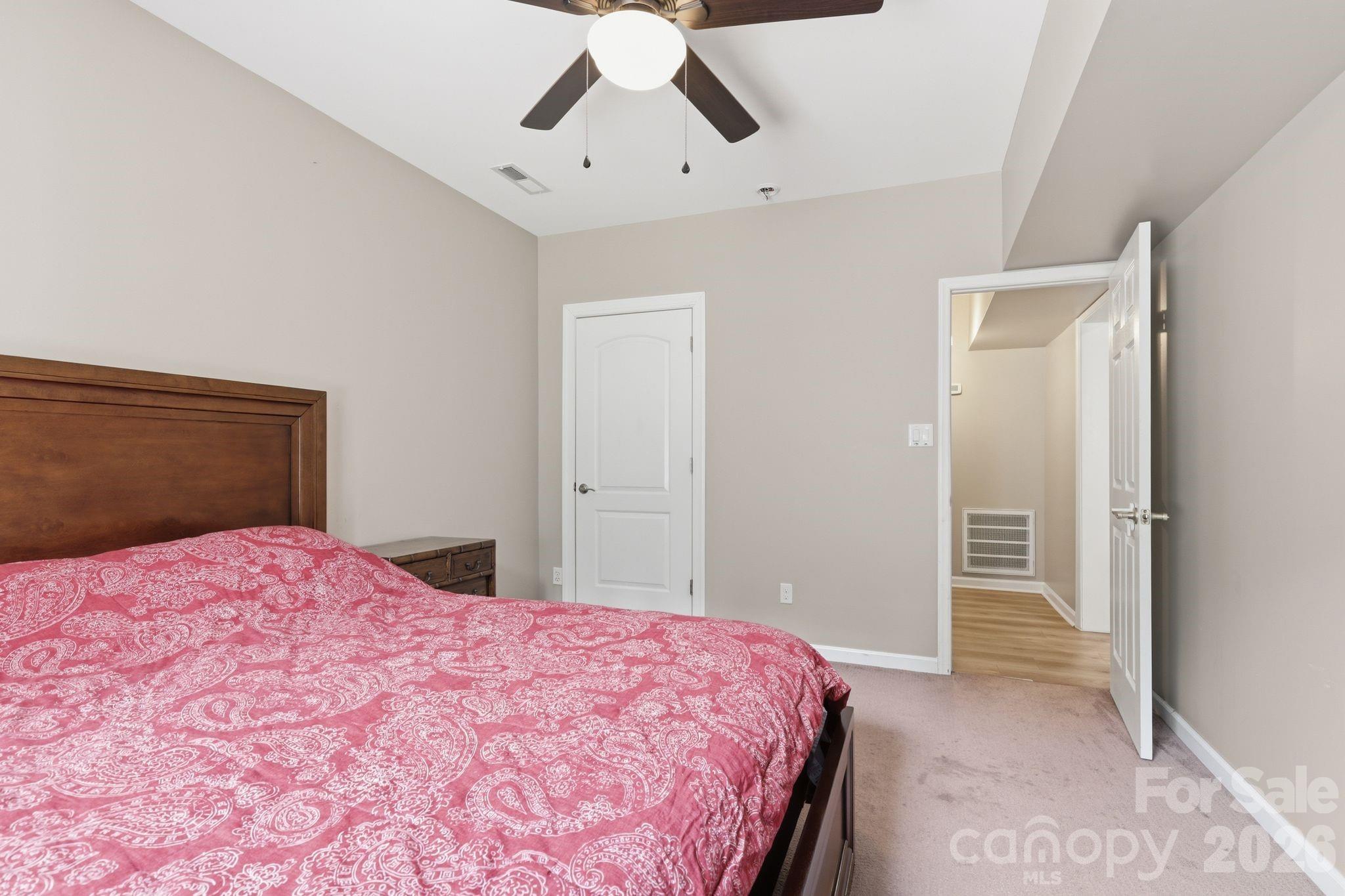 Single Family Residence at 5098 Cressingham Drive, Fort Mill, photo 34 of 48