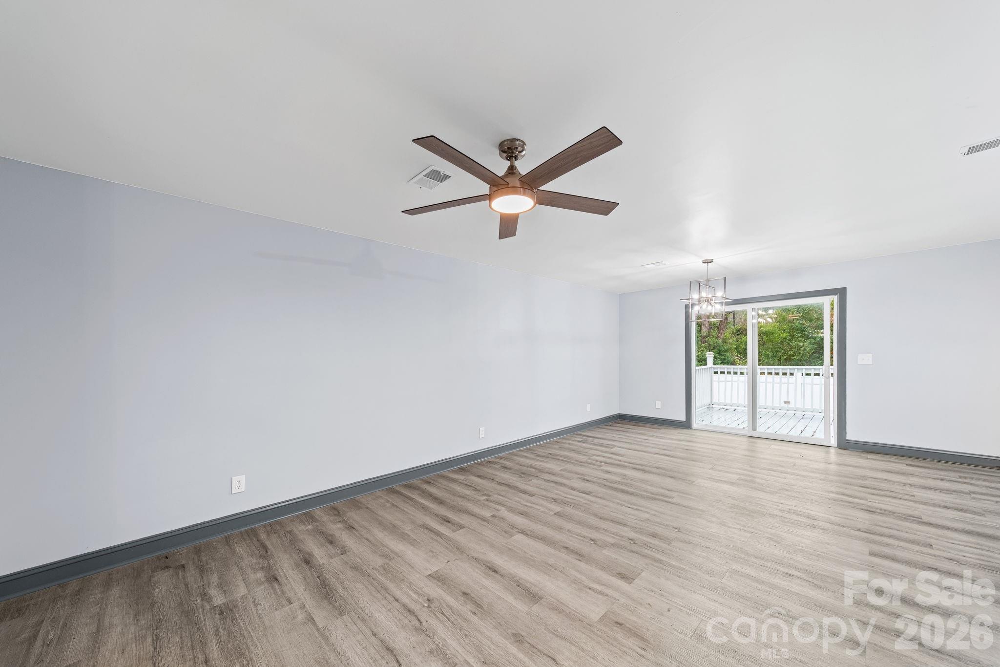 Single Family Residence at 109 Haddock Road NW, Orangeburg, photo 12 of 38