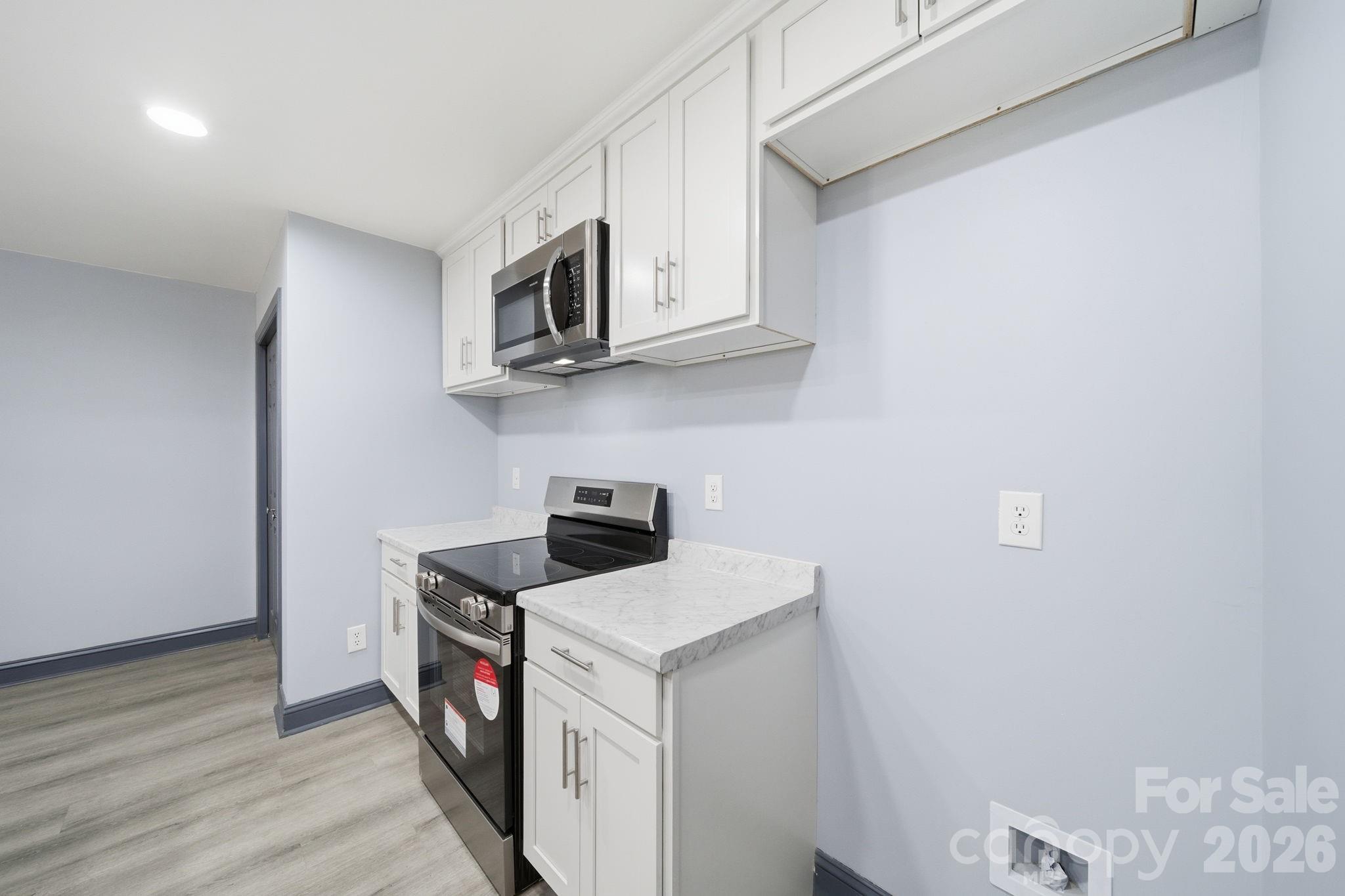 Single Family Residence at 109 Haddock Road NW, Orangeburg, photo 17 of 38