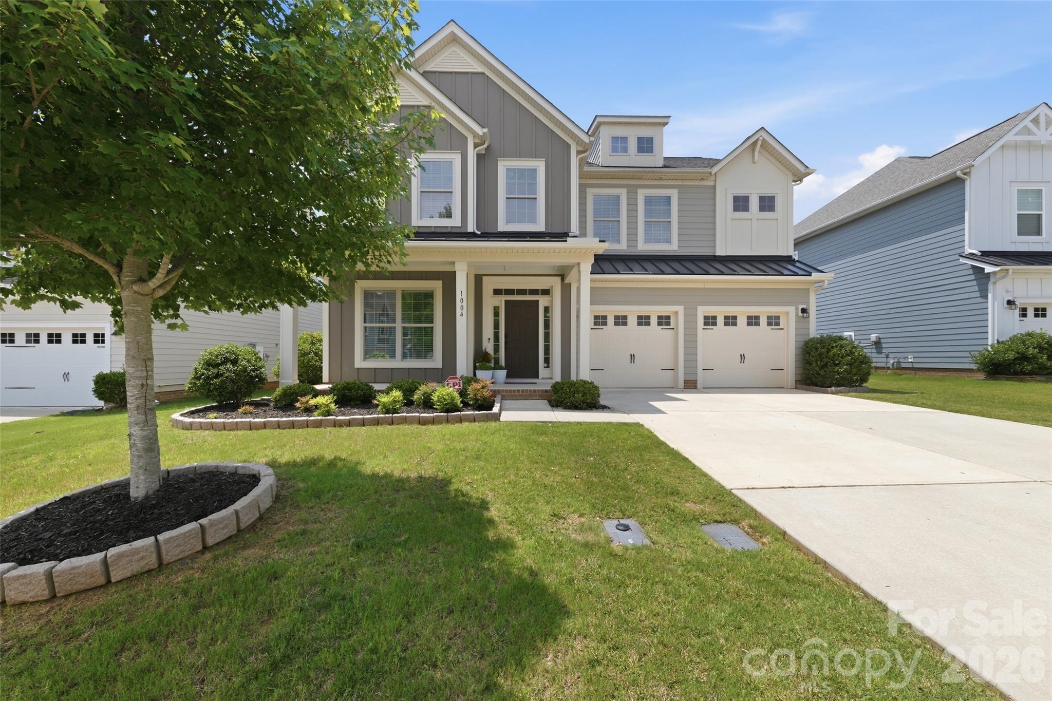 1004 Hallmark Way