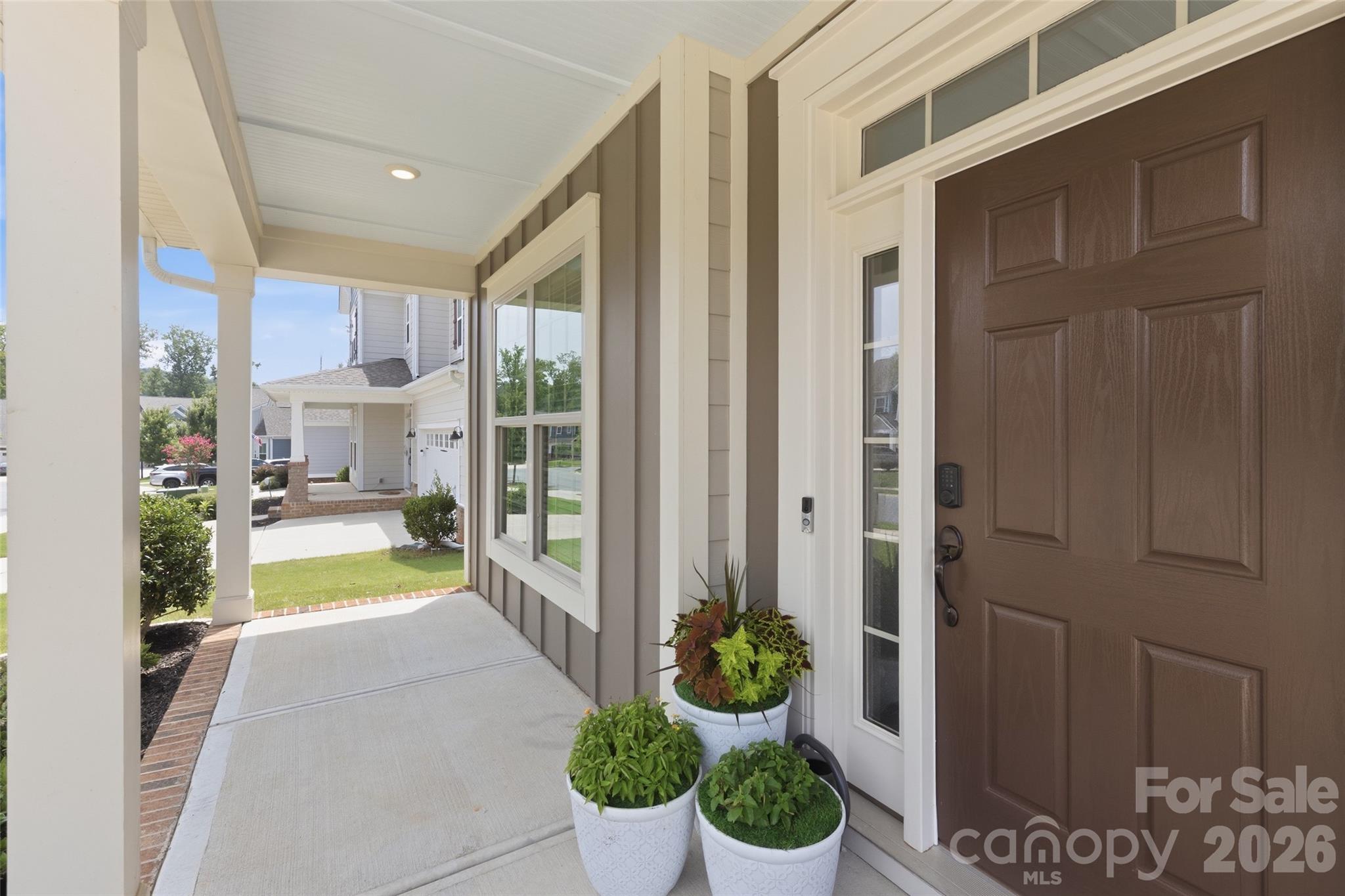 Single Family Residence at 1004 Hallmark Way, Waxhaw, photo 3 of 47