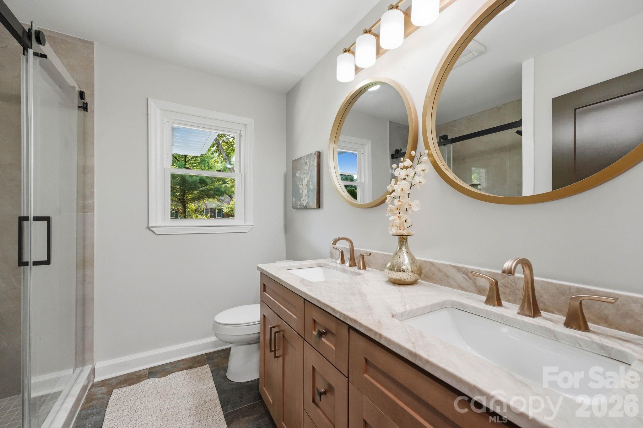 Ensuite Primary Bathroom with Custom Vanity - 19924 Floral Lane, Cornelius