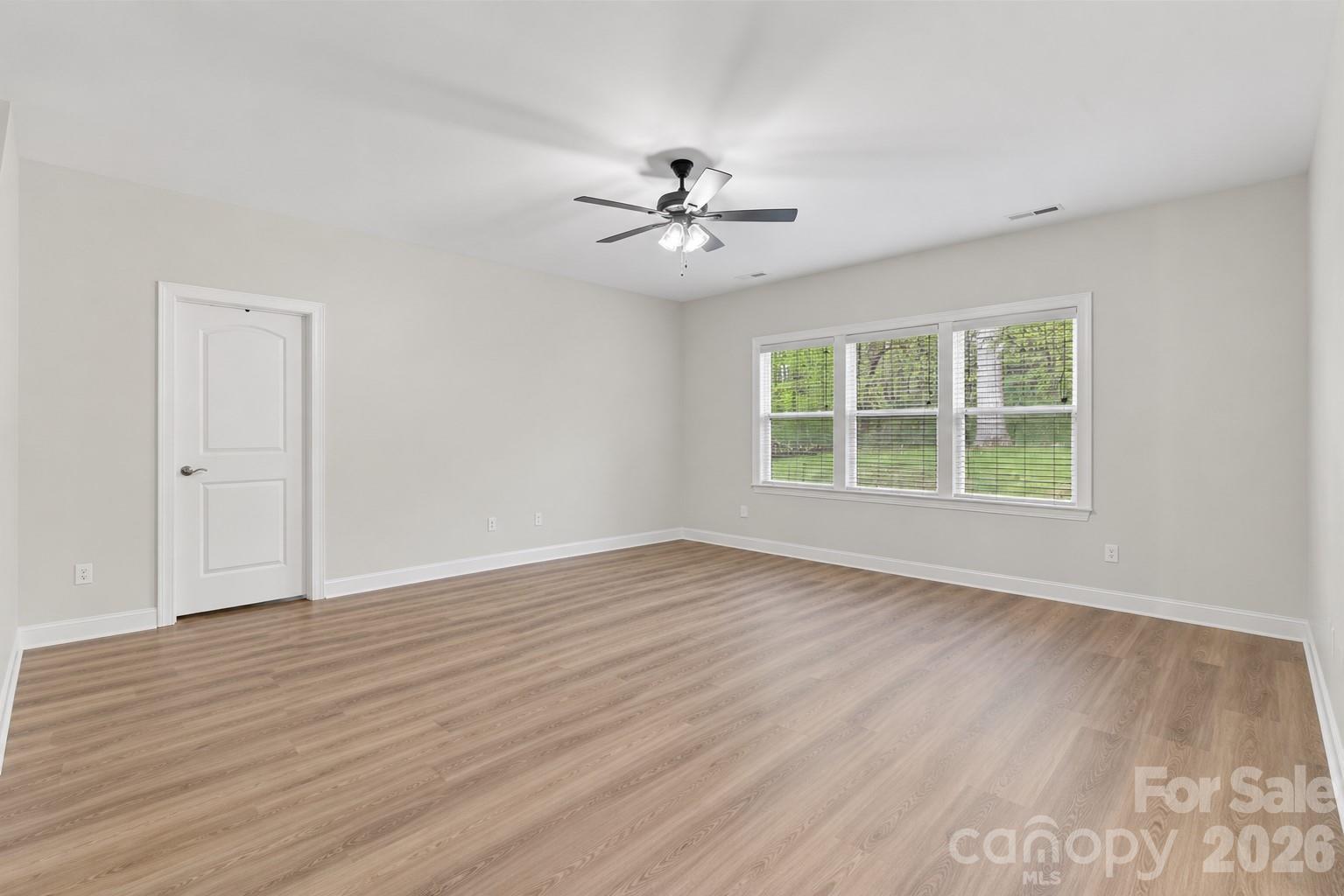 Great Room-Back Yard View - 15109 Ockeechobee Court, Mint Hill