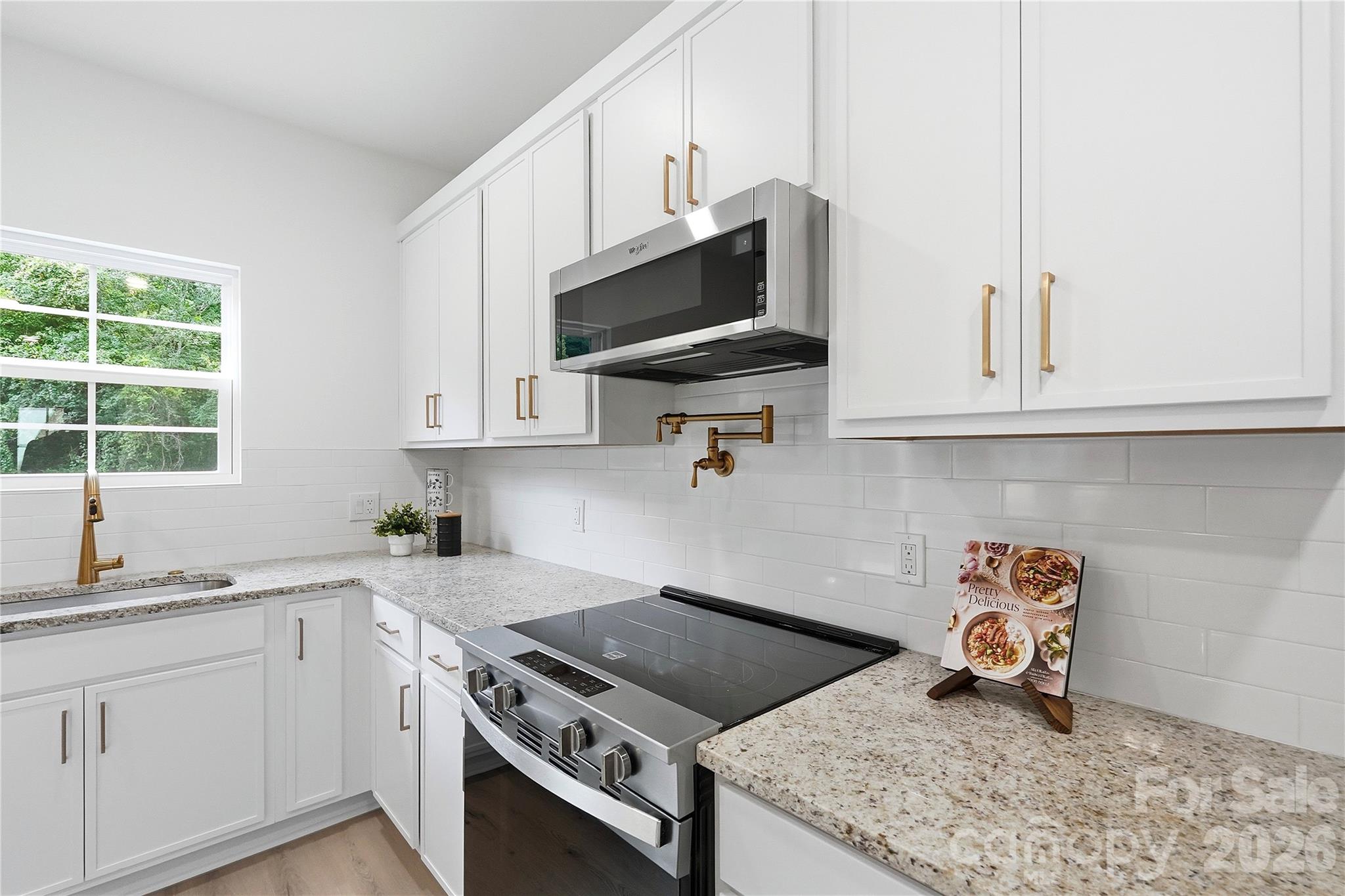Kitchen - 604 Sharon Drive, Statesville