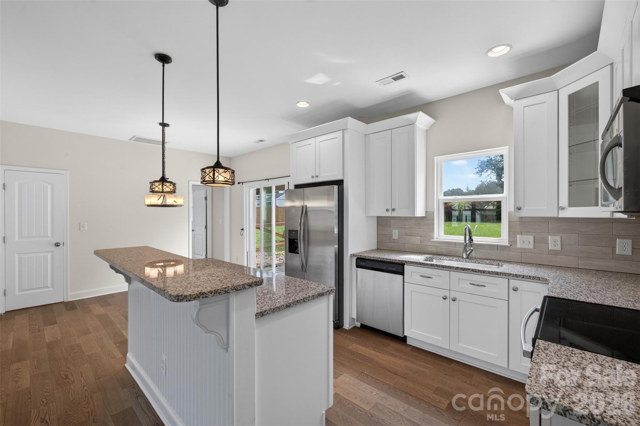 Single Family Residence at 990 Russell Ridge Drive, Catawba, photo 6 of 31