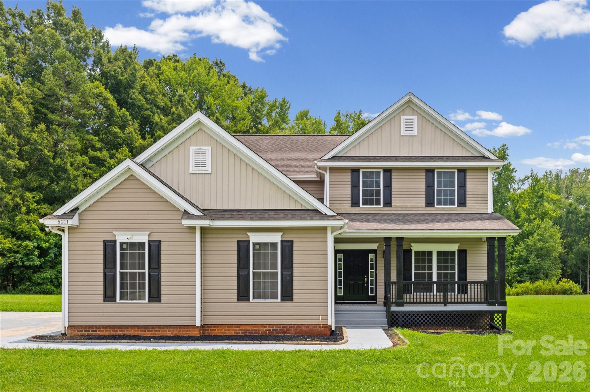 Single Family Residence at 6211 Griffith Road, Monroe, photo 5 of 41