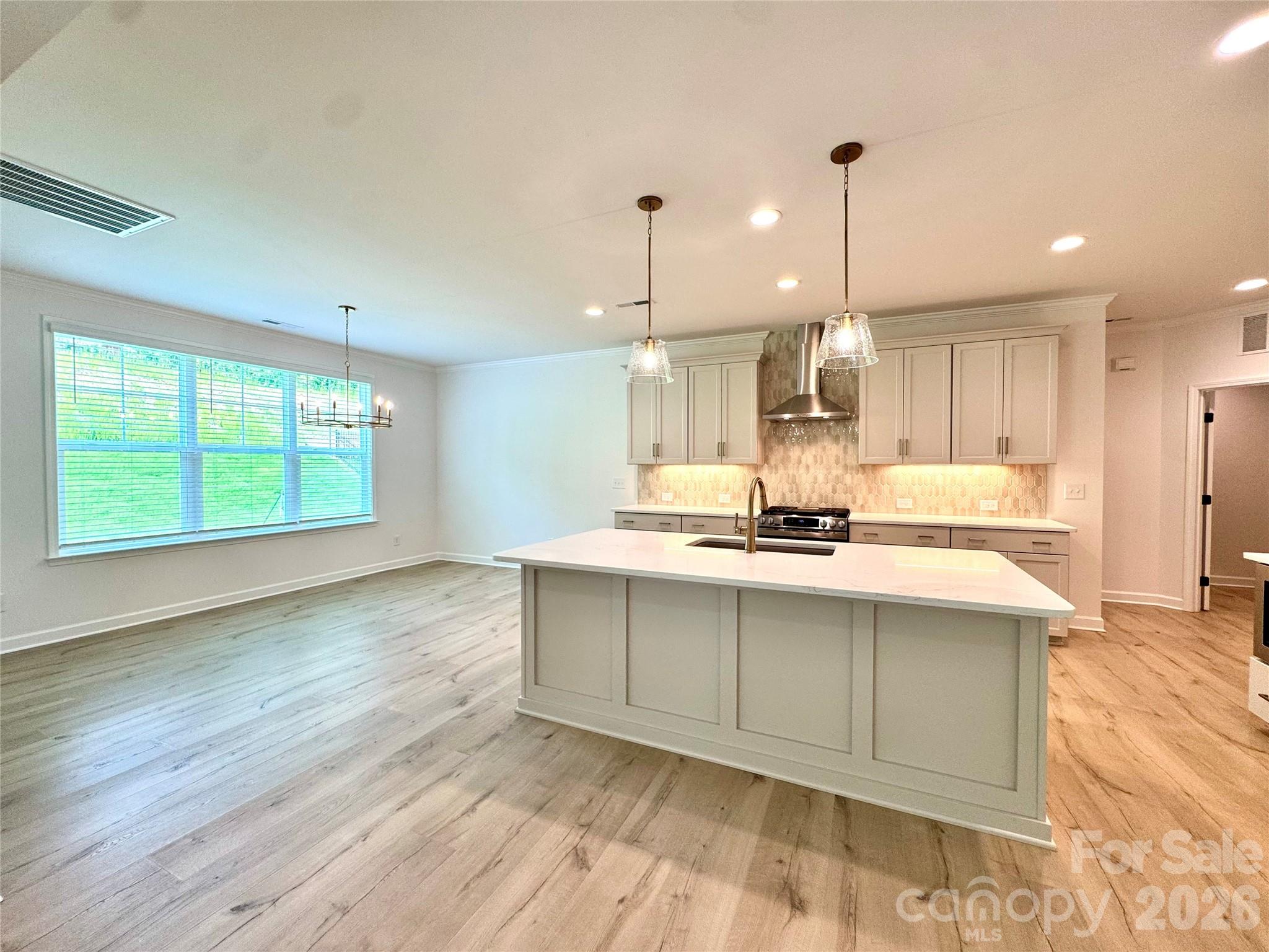 Single Family Residence at 2579 Cornelius Place NW, Concord, photo 2 of 33