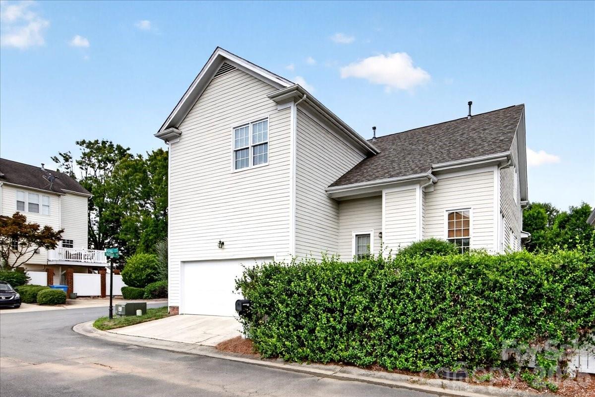 Single Family Residence at 3904 Balsam Street, Indian Trail, photo 33 of 37