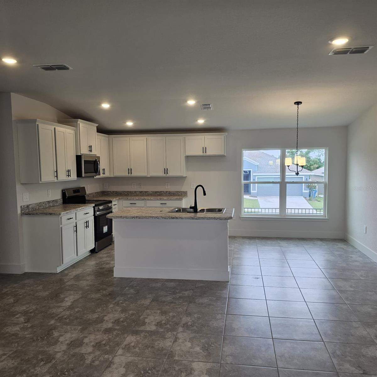 Single Family Residence at 1249 TAGLIAMENTO LN, HAINES CITY, photo 10 of 53