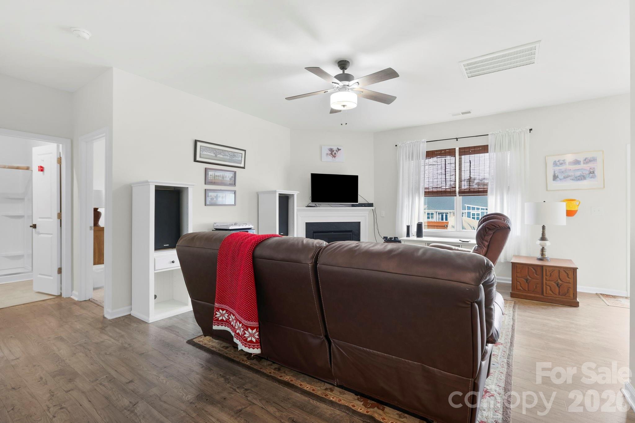 Single Family Residence at 232 Marathon Lane, Candler, photo 14 of 37