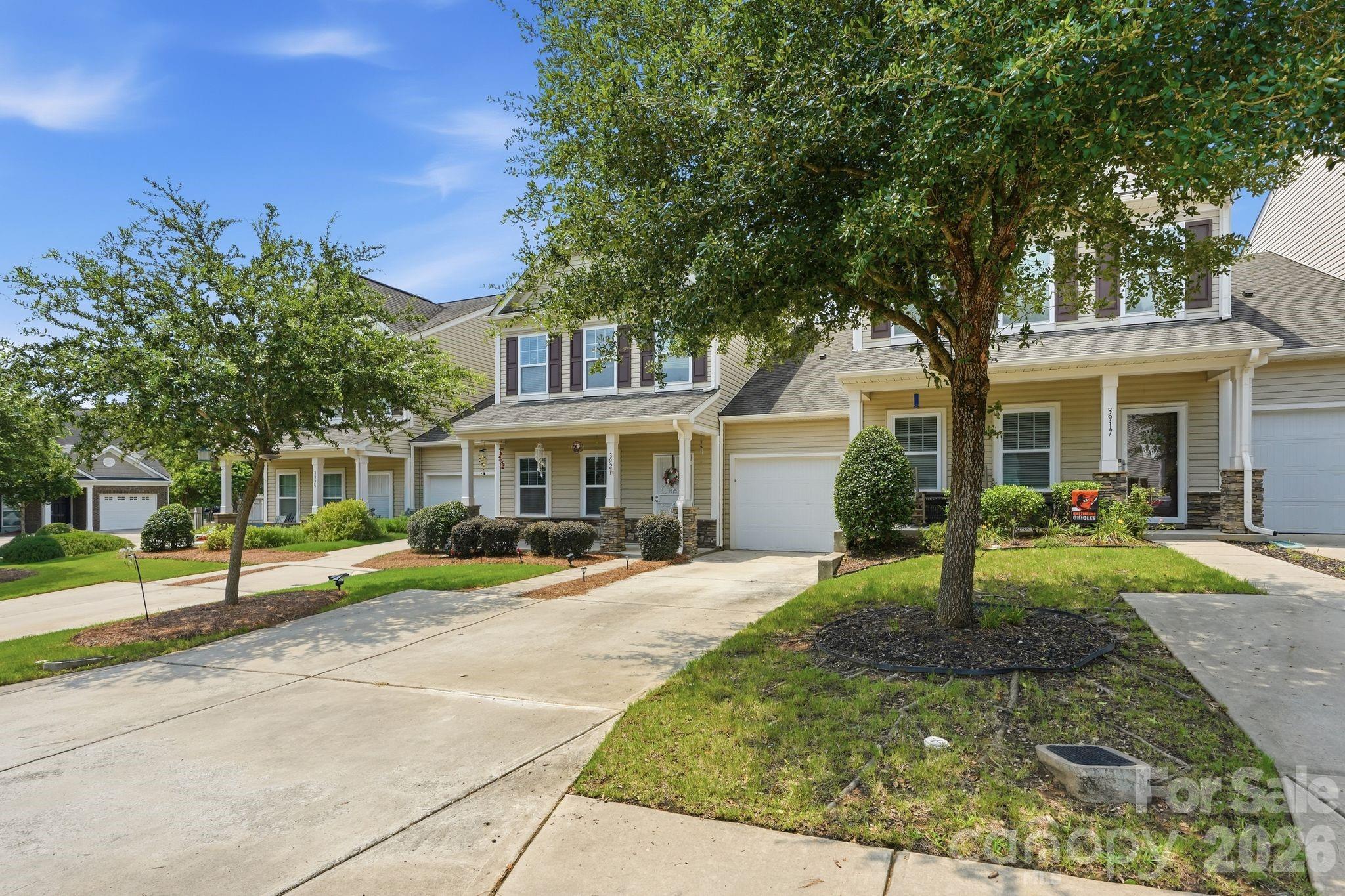 Townhouse at 3921 Bighorn Way, Gastonia, photo 3 of 26