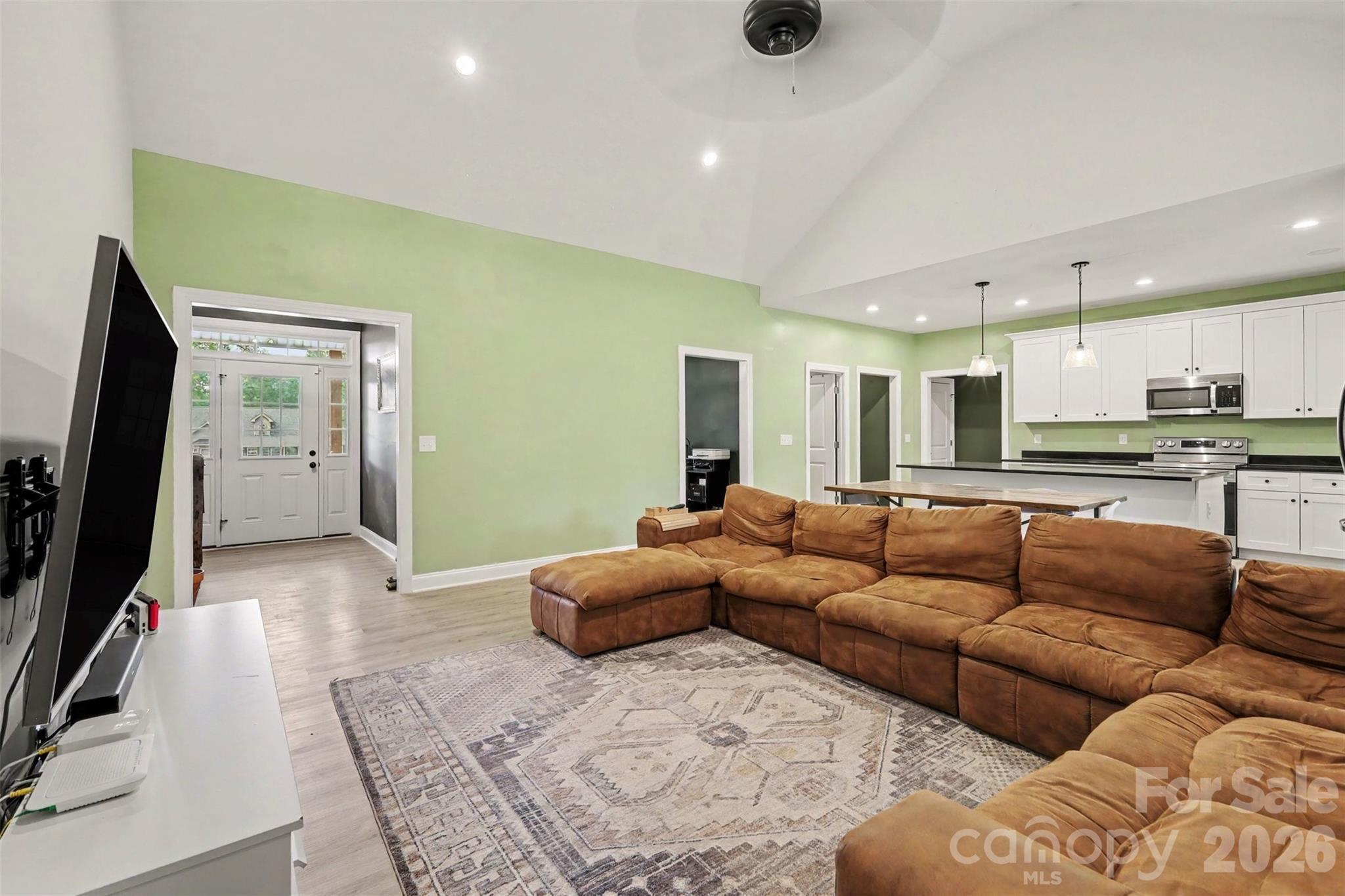 Single Family Residence at 1424 Autumnwood Drive, Rock Hill, photo 12 of 32