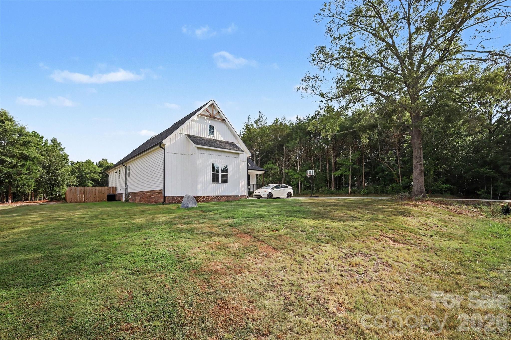 Single Family Residence at 1424 Autumnwood Drive, Rock Hill, photo 31 of 32
