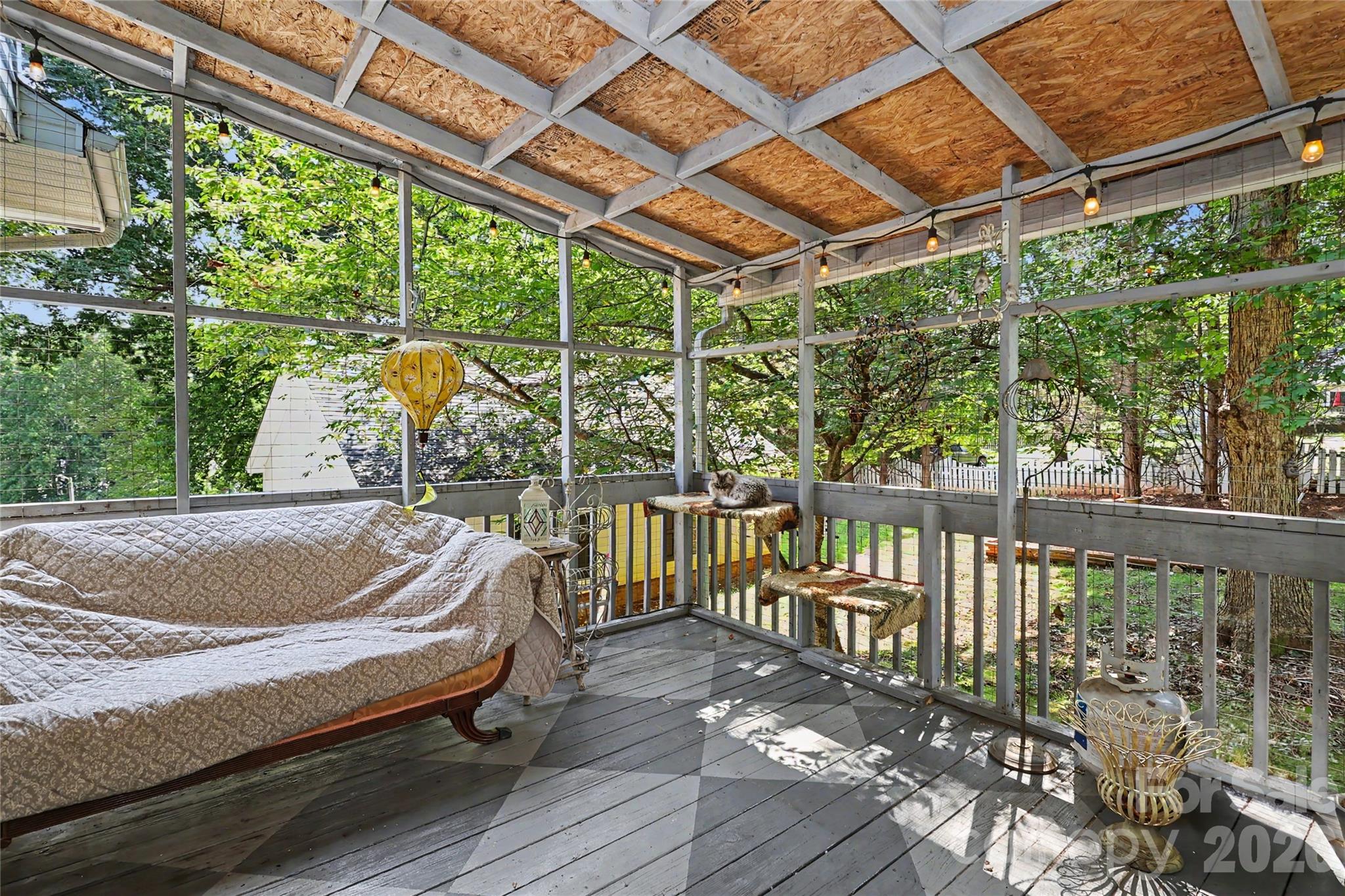 Back Screened In Porch - 612 17th Avenue Drive SE, Hickory