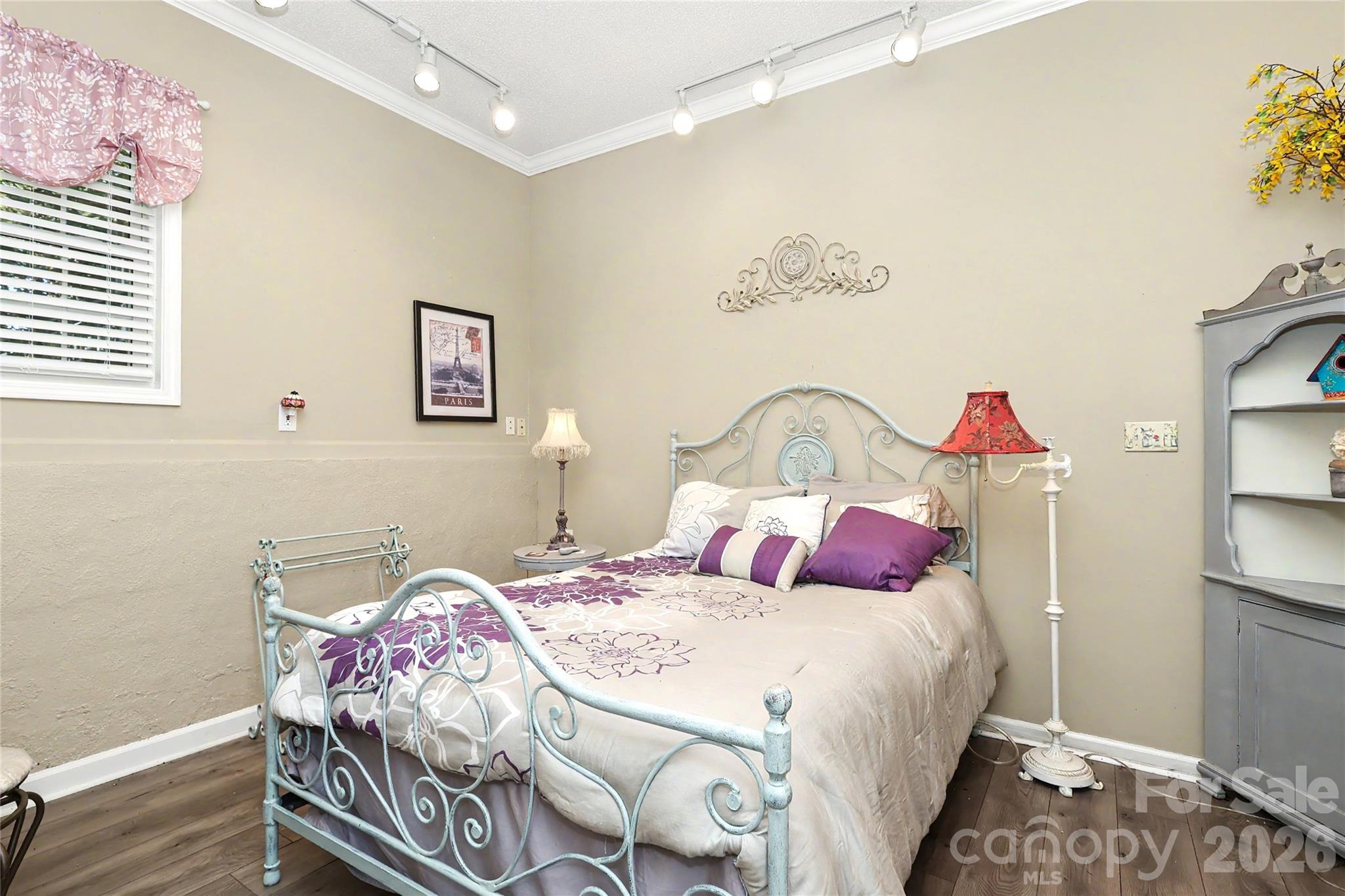 Apartment-Bedroom - 612 17th Avenue Drive SE, Hickory